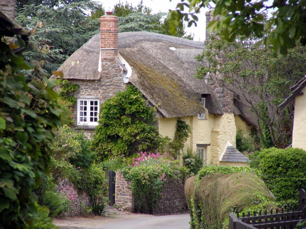 Tudor Cottage Bossington 외부 사진
